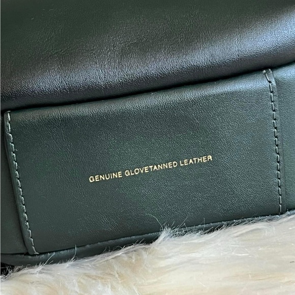 CM371 - Coach Gotham Sling Pack 13 - Picture 6 of 14